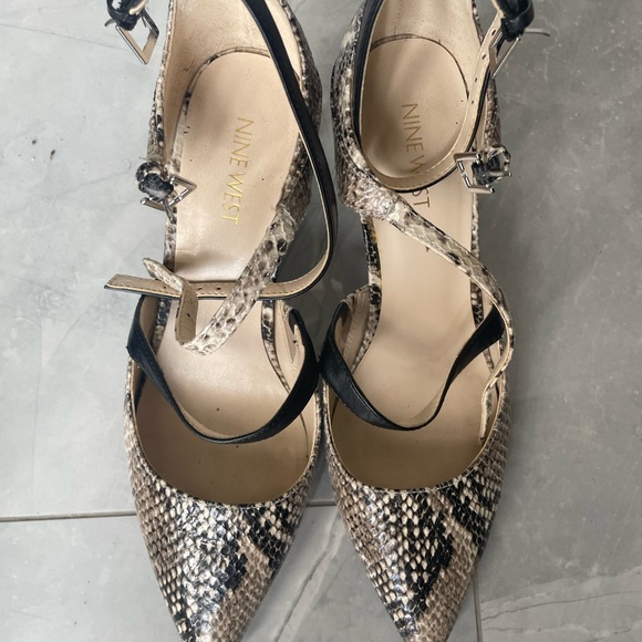 Like new Nine West Snake Skin/Black Ankle Wrap Heels - Picture 2 of 3